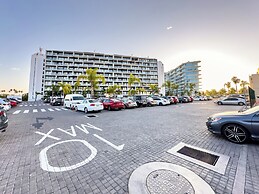 ARIA Residence Beachfront luxury