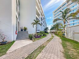 ARIA Residence Beachfront luxury