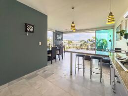 ARIA Residence Beachfront luxury