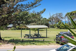 2 Bed Beachfront Apartment in Kingscliff