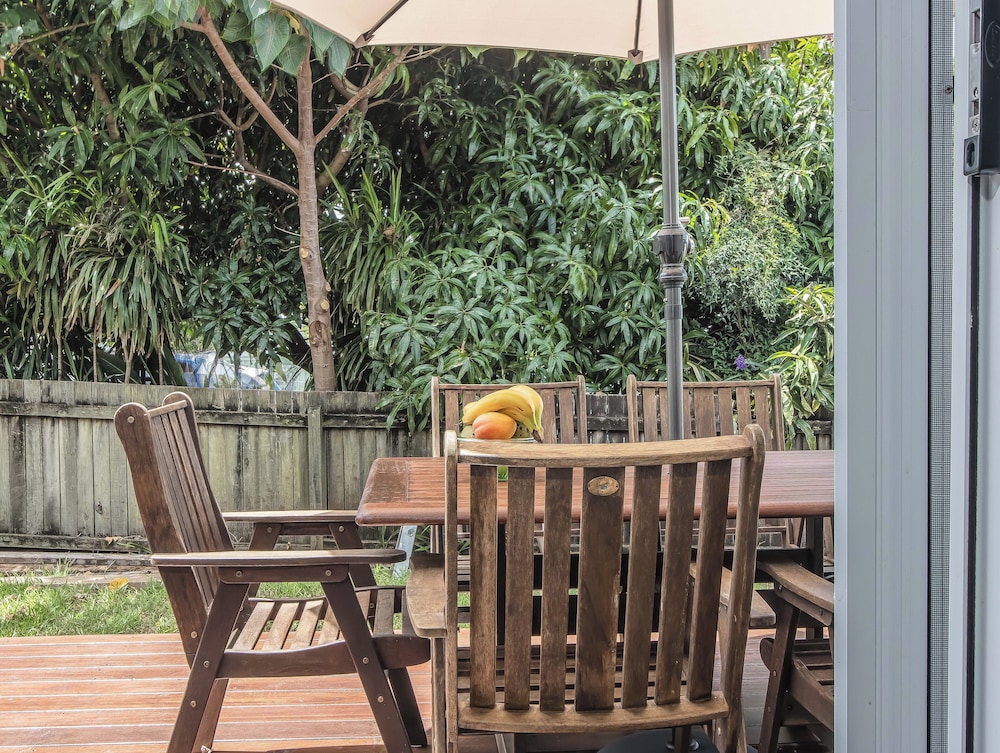 Coastal Relaxation in Banora