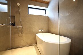Hinoki Chalet