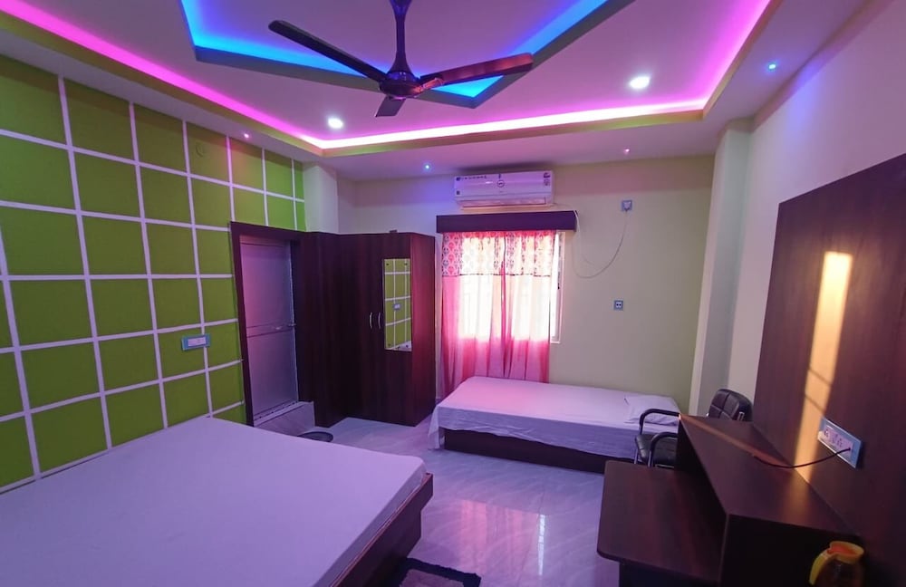 Hotel Maa Bharati