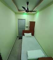 Hotel Maa Bharati