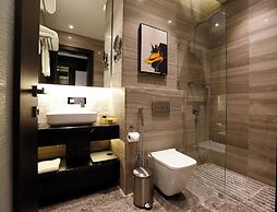 Freesia Hotel