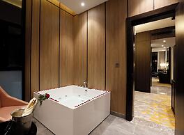 Freesia Hotel