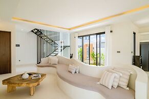 Aurelia Villa by Betterplace