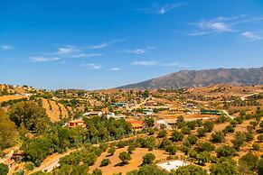 Luxury Mijas Golf, Pool & Pet Retreat