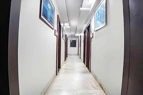 Fabhotel Backstreet