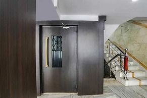 Fabhotel Backstreet
