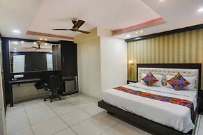 Fabhotel Backstreet
