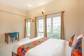 Fabhotel Bougainvillea Suites