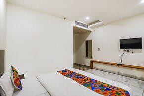 Fabhotel Kinsfolk
