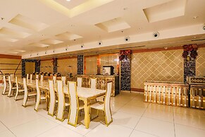 Fabhotel Kinsfolk