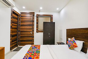 Fabhotel Kinsfolk