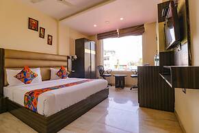 Fabhotel Narula