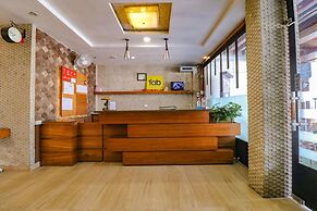 Fabhotel Narula
