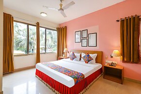 FabHotel Sangria, Dona Paula Beach