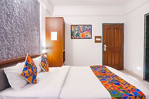 FabHotel Golden Emerald