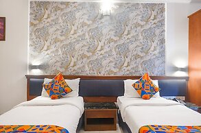 FabHotel Golden Emerald
