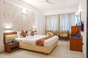 FabHotel Golden Emerald