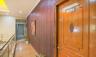Fabhotel Traika Inn
