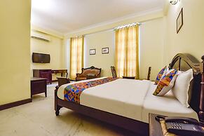 Fabhotel Four Boutique