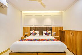 Fabhotel Midway