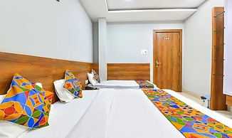 Fabhotel Raghumani Palace