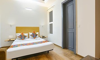 Fabhotel Sky Land