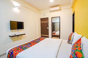 Fabhotel Sky View Palace