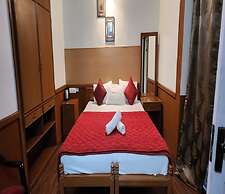 Abu Residency