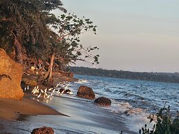 Bugoma sand beach resort hotel