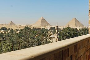 New Gardenia Pyramids View