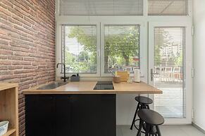 Aroma Apartments