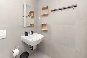 Aroma Apartments