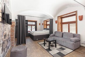 Aroma Apartments