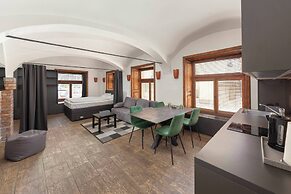 Aroma Apartments