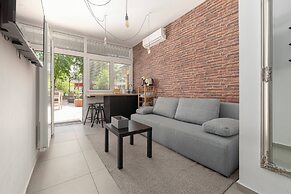 Aroma Apartments