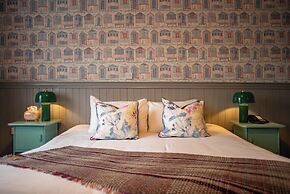 Emmet Hotel