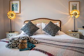 Emmet Hotel