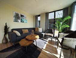 Lakeview Villa Retreat for 10