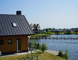 Lakeview Villa Retreat for 10