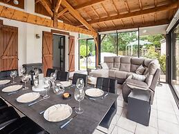 Dordogne Poolside Escape