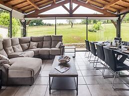 Dordogne Poolside Escape