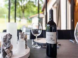 Dordogne Poolside Escape