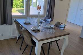 Chalet Near the Golf Course on a Holiday Park