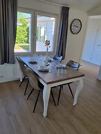 Chalet Near the Golf Course on a Holiday Park