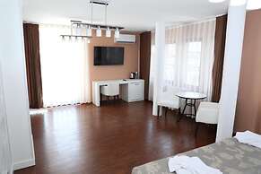 Bruti Hotel