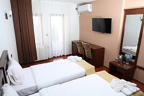 Bruti Hotel
